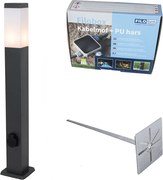 Lampada da esterno grigio scuro con picchetto e pressacavo 80 cm, con presa integrata IP44 - Malios