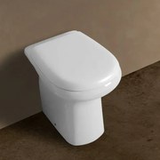 Wc tradizionale con brida serie Orient in ceramica con scarico a pavimento