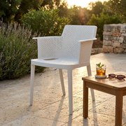 MAKKA - poltrona da esterno ed interno in plastica