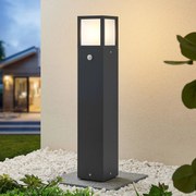 Lucande lampione Dewari, sensore di movimento, E27, 65 cm, IP54