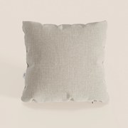 Oviedo cuscino disponibile in diversi colori realizzato in raffinata ciniglia smacchiabile Quick Clean T24.