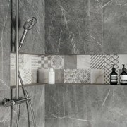 Piastrella da rivestimento interno 30 x 60 cm Sp. 8 mm rettificato Marble Vision in gres naturale smaltato lucido grigio e bianco traffico medio (pei 2/5) 1.44 mq