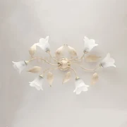 Plafoniera in ferro laccato avorio con decorazione oro antico e dif...