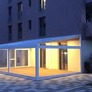 Pergola addossata motorizzata Demetra in alluminio struttura bianco L 300 x P 400 x H 300 cm