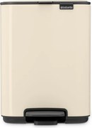 Cestino per la spazzatura beige in acciaio con pedale 4 l Bo – Brabantia