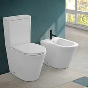 Sanitari filomuro monoblocco senza brida con scarico a parete e sistema di scarico a tornado Klan