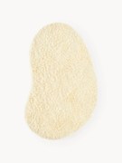 Tappeto fatto a mano dalla forma organica Tully OW