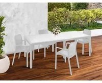 Set tavolo e sedie Dantonaz, Ripiano rettangolare allungabile da esterno con 4 sedie incluse, Tavolo e sedute da giardino effetto rattan, 100% Made in Italy, Bianco