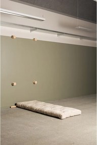 Poltrona di colore naturale allungabile con rivestimento in lino Hooked – Karup Design