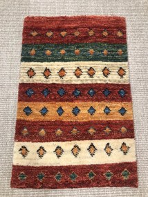 Gabbeh Tappeto persiano 40x60 Beige (Iran) Annodato A Mano