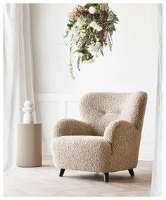 Poltrona marrone chiaro con rivestimento in bouclé Lunaro – House Nordic