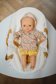 Baby Pomea - Bambola Flora con vestitini chic Petit Pan