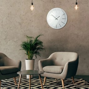 Elegante orologio da parete bianco per il soggiorno
