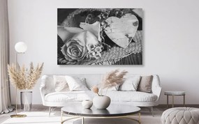 Quadro su tela – Rose e cuore in juta in bianco e nero