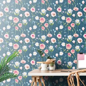 Carta da parati – Fiori romantici su sfondo blu