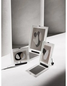 Cornice nera in vetro verticale con sostegno 19x23 cm Flute – Umbra