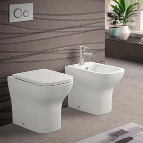 Sanitari filomuro senza brida bianco lucido con sedile soft-close   Plana