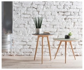 Tavolino in legno di quercia con piano nero , ⌀ 45 cm Arp - Gazzda