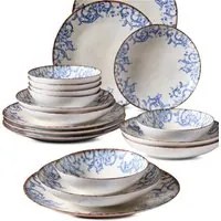 Servizio 18 piatti in porcellana bordi blu