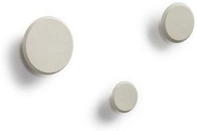 Kave Home - Set Nadua di 3 appendiabiti in legno massello di faggio finitura beige