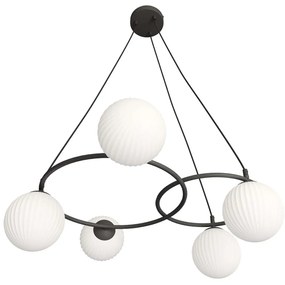 Lampadario 5 Luci Eolo A Cerchi E Diffusori In Vetro Rigato Opale