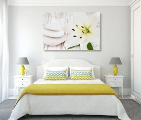 Quadro su tela – Giglio e pietre da massaggio in bianco