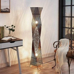 Lindby Lampada da terra di rattan Kassia, luce raccolta