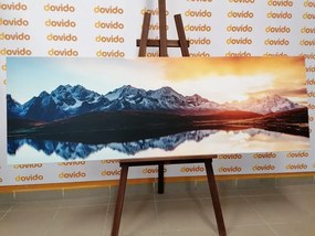 Quadro su tela – Splendido tramonto sulle montagne