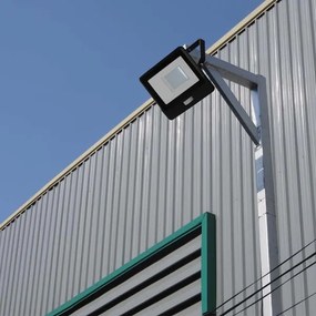 Riflettore LED con sensore LED/50W/230V 6500K IP65 nero