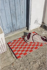 Tappetino per il bagno arancione/beige in cotone organico per la doccia 50x80 cm Retro – Mette Ditmer Denmark