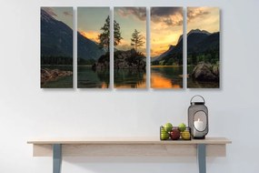 Quadri 5 pezzi – Paesaggio montano sul lago