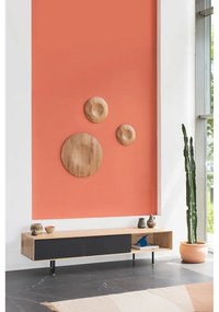 Tavolo TV in legno di quercia di colore nero-naturale 200x48 cm Fina - Gazzda