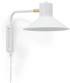 Kave Home - Lampada da parete piccola Aria in acciaio con finitura bianca UK adapter