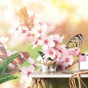 Carta da parati – Fiori primaverili con farfalle esotiche