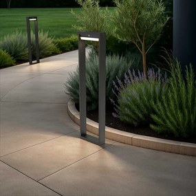 Paletto da giardino Solare Nero con Sensore di Mov. 80cm serie VELA Colore  Bianco Naturale 4.000K