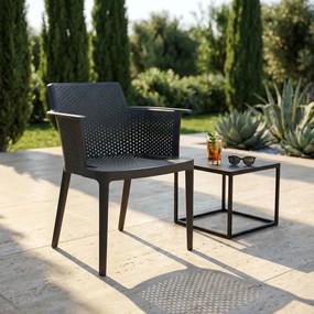 MAKKA - poltrona da esterno ed interno in plastica