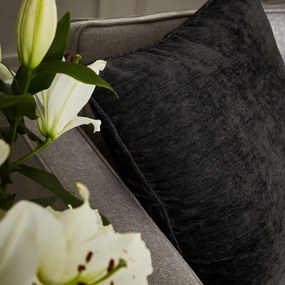 Cuscino decorativo in ciniglia 55x55 cm Selene Luxury Chenille – Hyperion