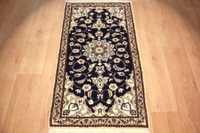Nain Tappeto 130x70 (Iran) Annodato A Mano