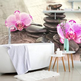 Carta da parati autoadesiva – Orchidea e pietre Zen su legno