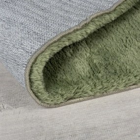 Tappeto in pelliccia sintetica verde scuro 200x290 cm Faroe Wool Look Fur - Flair Rugs