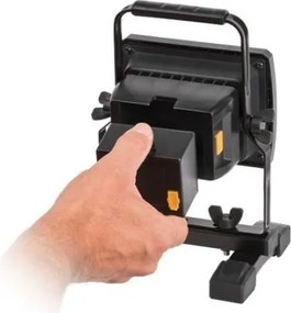 Lampada LED Portatile Da Esterno IP54 A Batteria Ricaricabile 20 W Brennenstuhl 1171260211