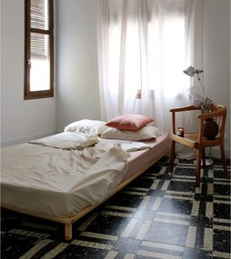 Letto singolo in legno di pino con griglia 90x200 cm Senza - Karup Design