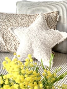 Cuscino per divano da bambini color crema con rivestimento in bouclé Star – Wigiwama