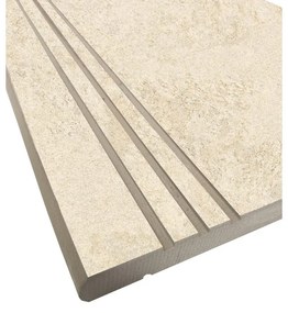 Piastrella da pavimento esterno rettificato gradone arrotondato in gres porcellanato new beige 30 x 60 cm Sp. 20 mm traffico molto intenso (pei 5/5) R11