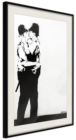 Poster  Banksy: Kissing Coppers II  Cornice Quadri Cornice nera con pass-partout, Larghezza x Altezza Home decor 20x30