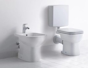 Coppia sanitari distanziato scarico a pavimento D-code WC: P 65 x L 35.5 x H 38.5 cm, bidet: P 38.5 x L 35.5 x H 38.5 cm