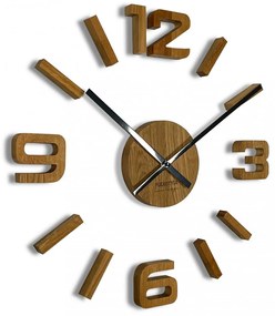 Unico orologio da parete in legno color rovere