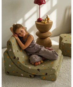 Poltrona per bambini verde con rivestimento in bouclé e ciniglia Terrazzo Moon – Wigiwama