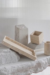 Organizer da bagno beige in pietra per dischetti di cotone Travertine – Mette Ditmer Denmark