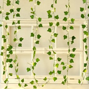 Aigostar - Catena LED solare 70xLED/4x1m IP65 bianco caldo ivy